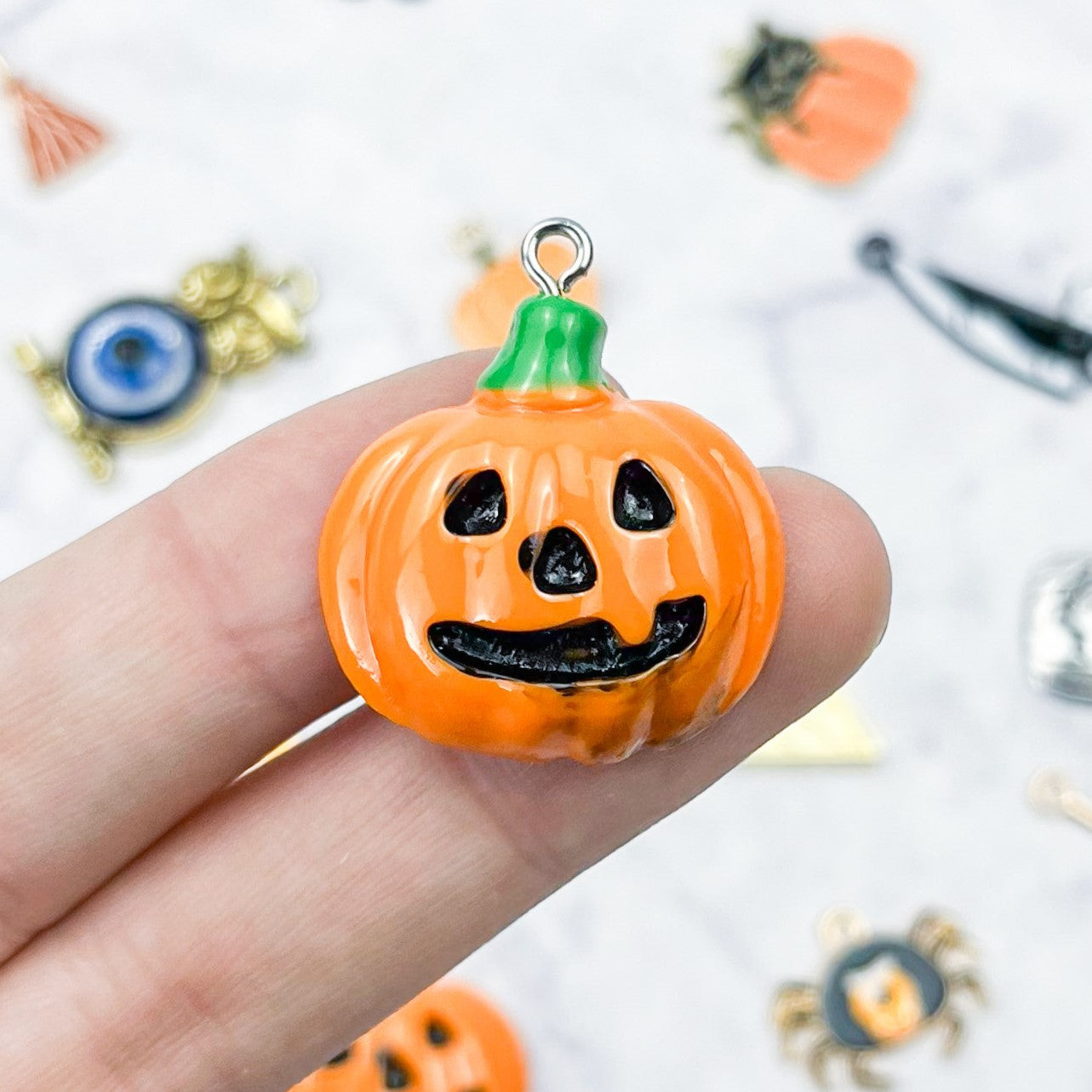 27mm Jack'o'Lantern Charm