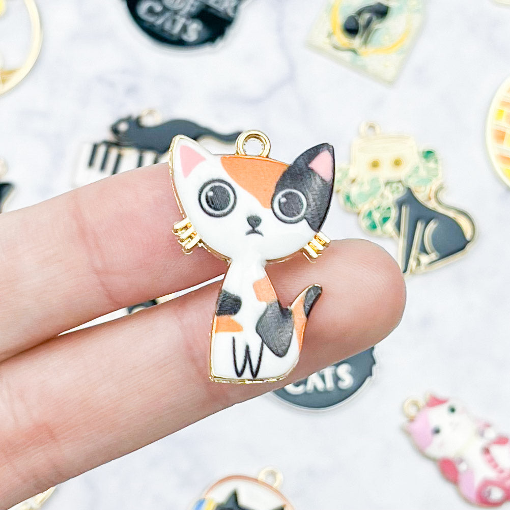 Sitting Calico Cat Charm