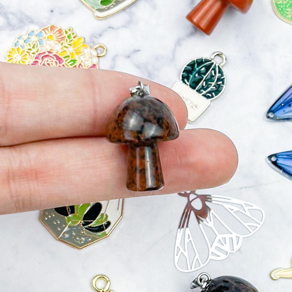 22mm Mahogany Obsidian Mushroom Pendant