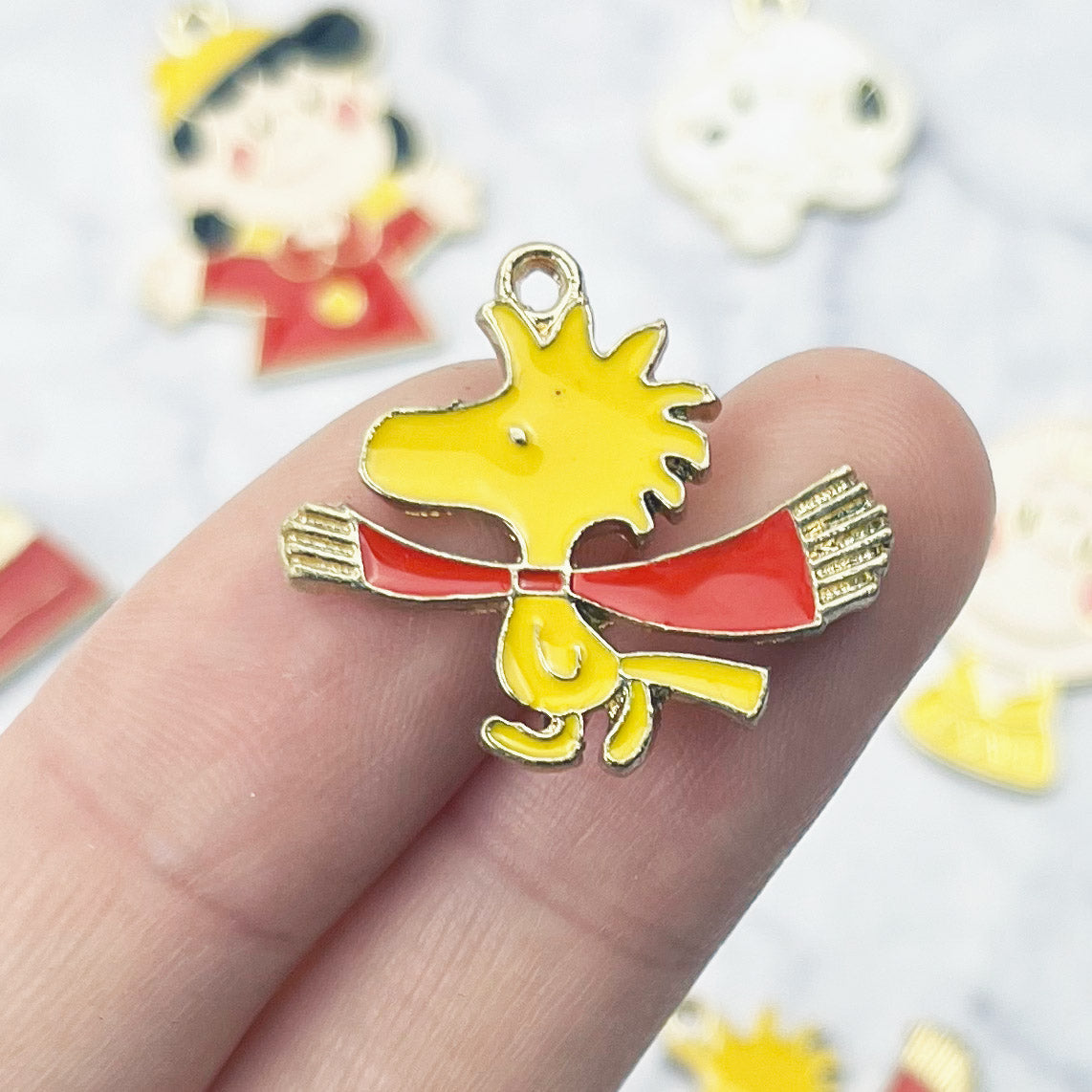 20mm Woodstock Charm