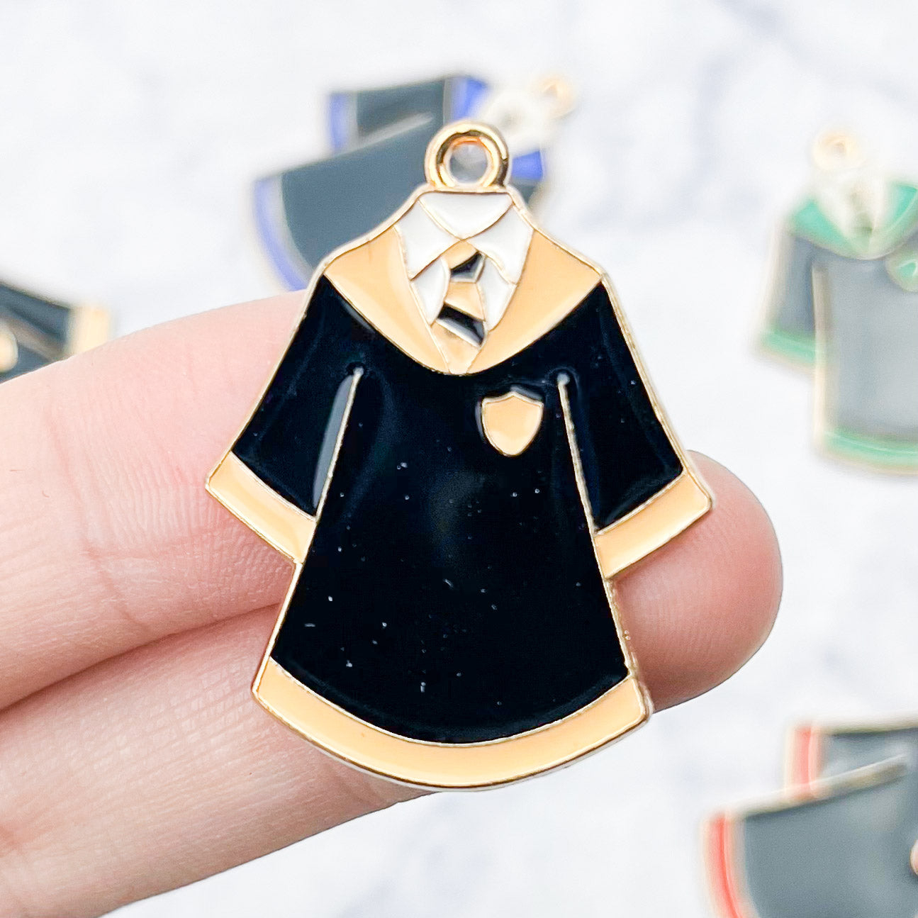 30mm Hufflepuff Robe Charm