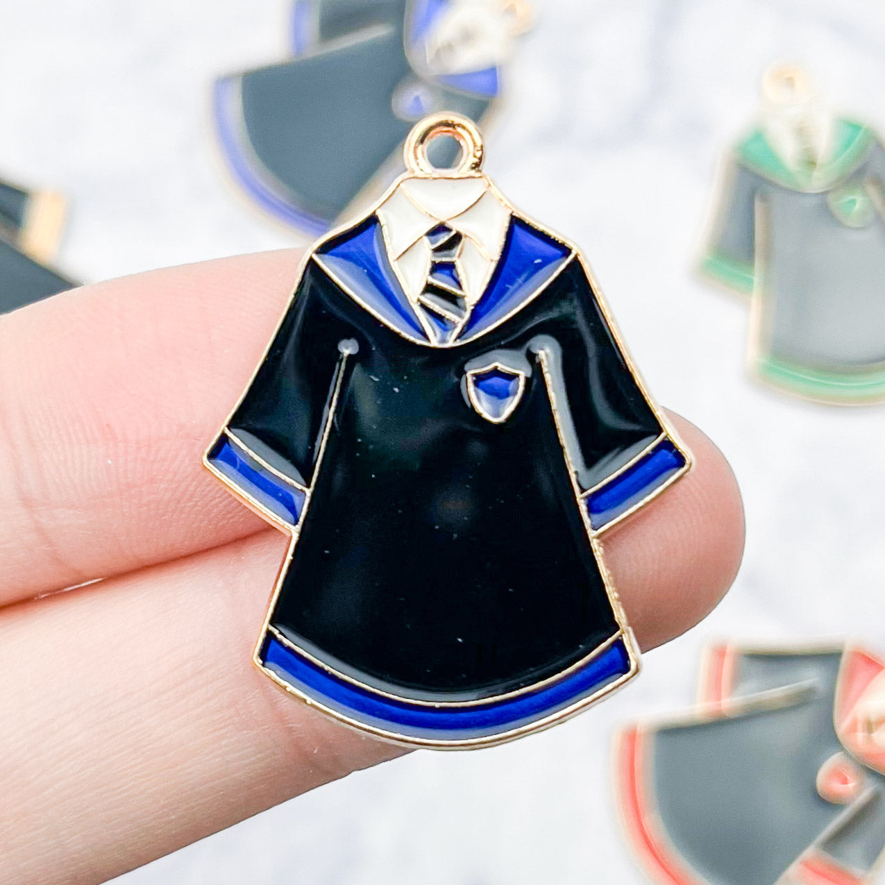 30mm Ravenclaw Robe Charm