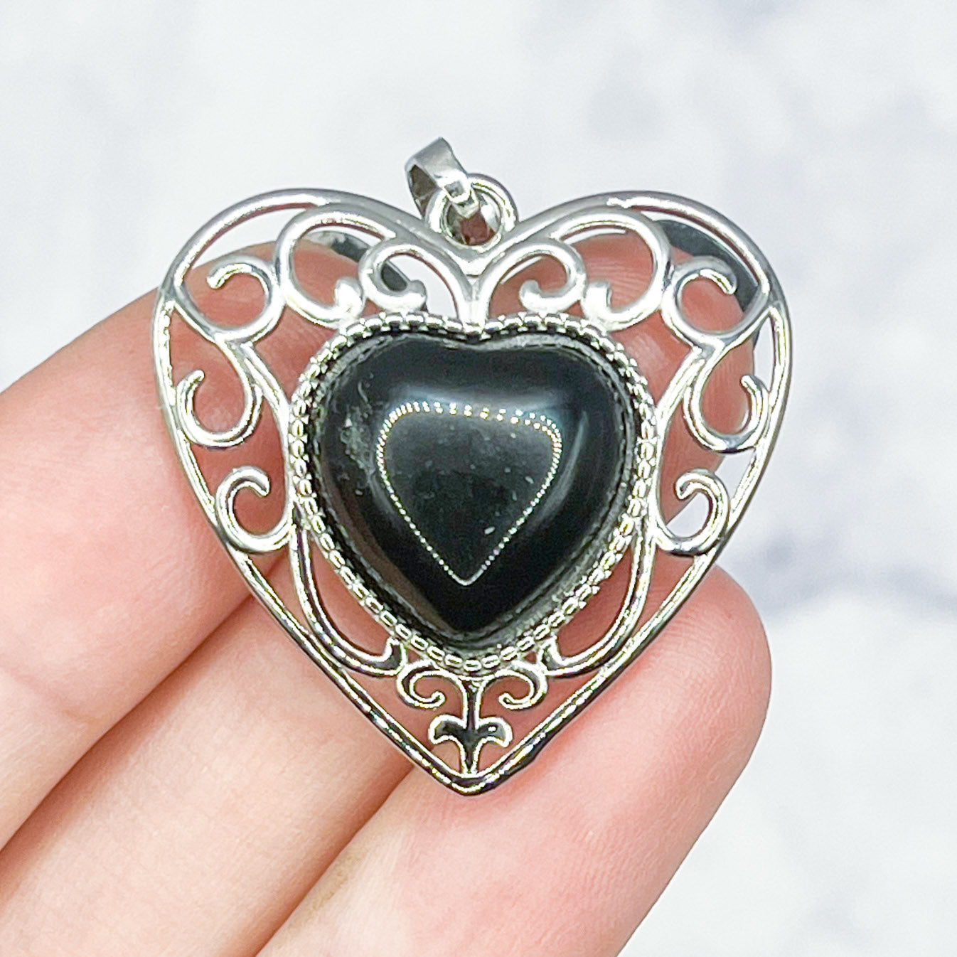 30mm Black Obsidian in Filigree Heart Pendant M8