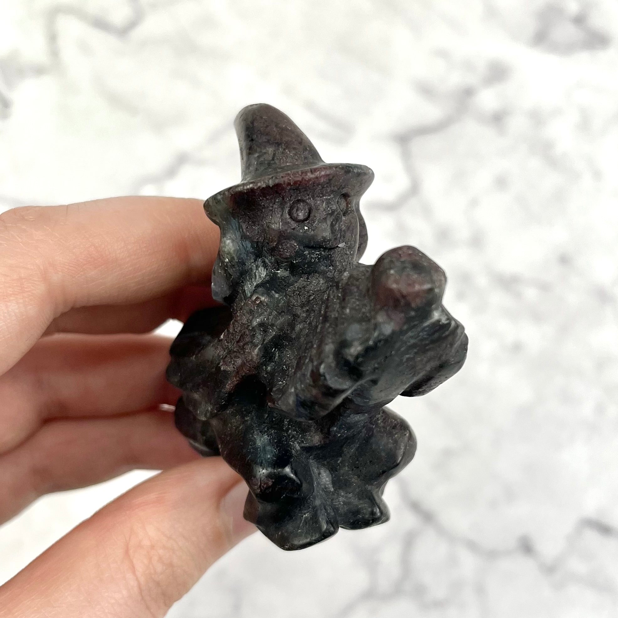 2.75 Inch Garnet in Arfvedsonite Witch