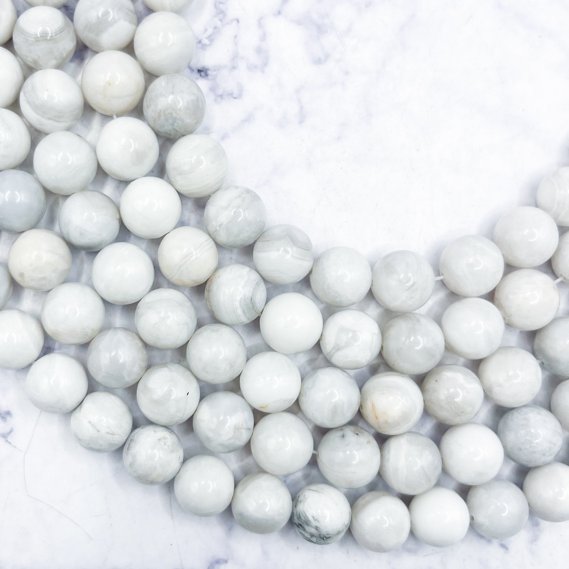 10mm White Lace Agate Bead Half Strand Z14