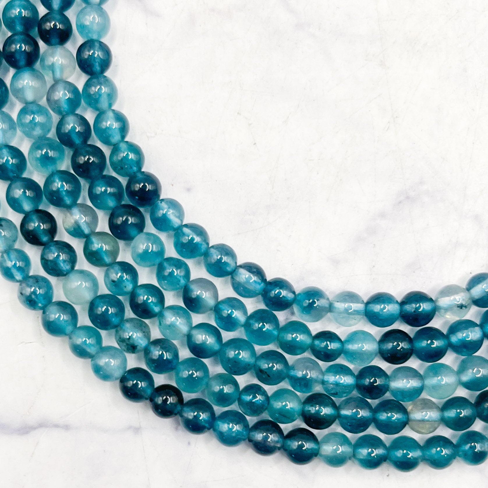 4mm Blue Fluorite Bead Strand B14