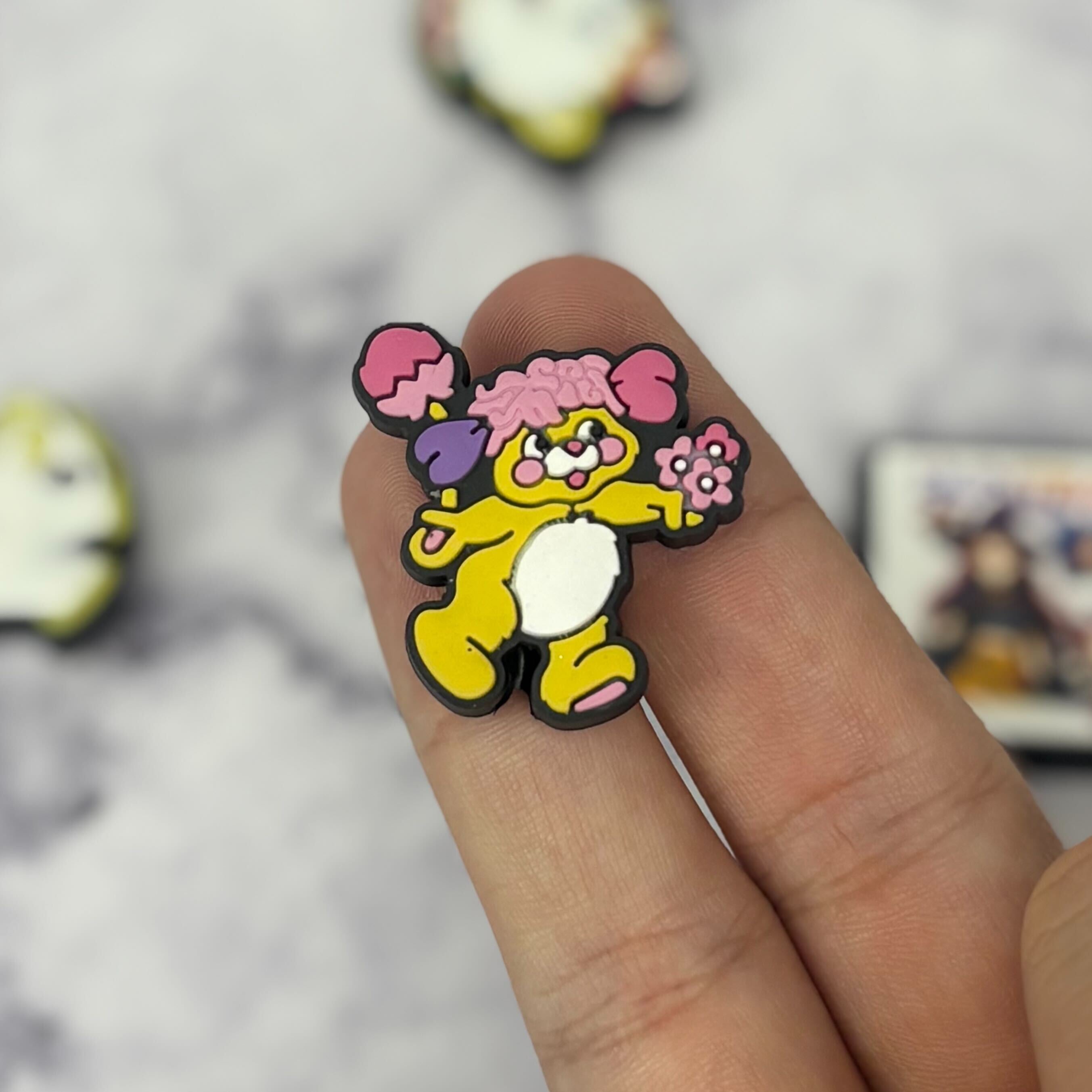 25mm yellow popple silicone bead Y275