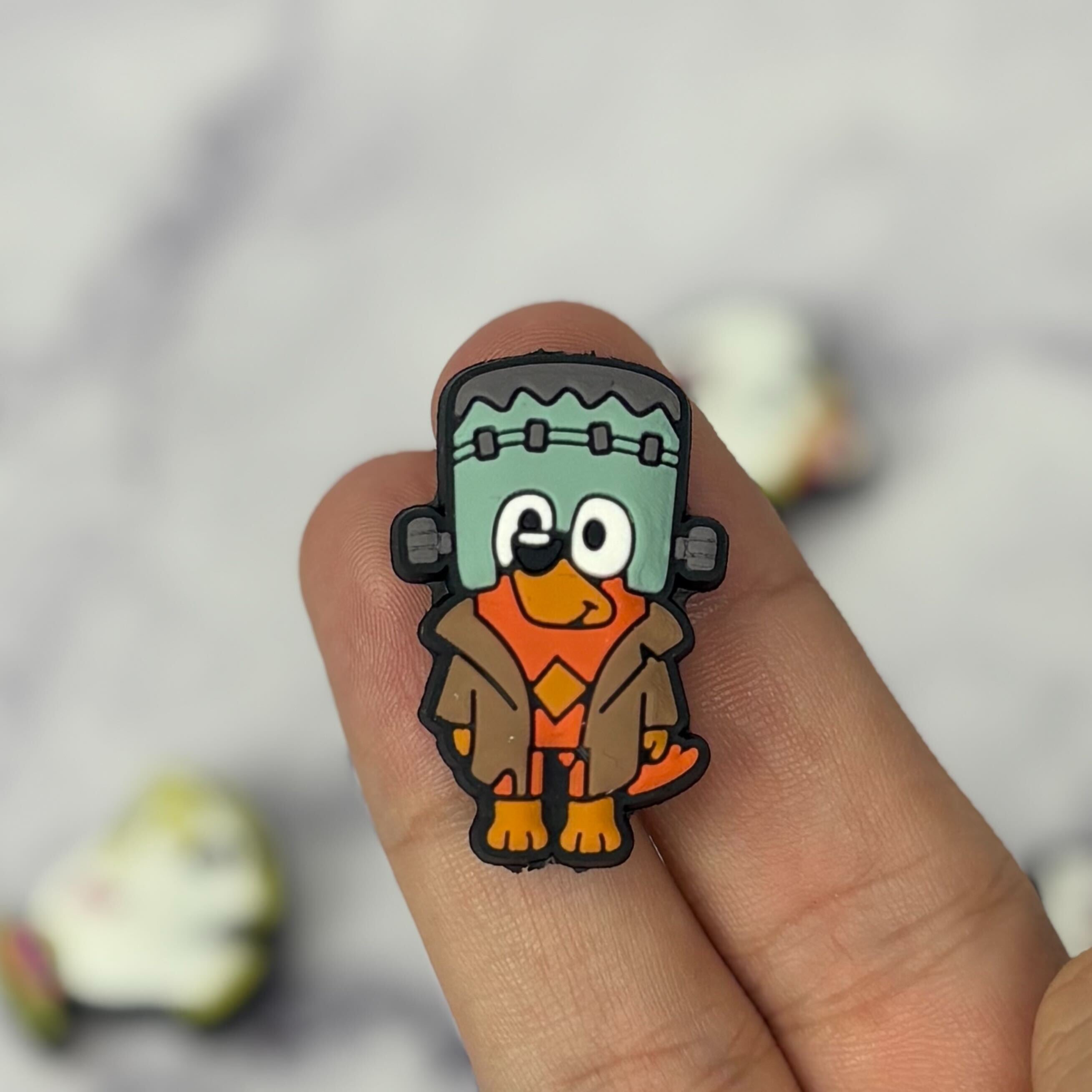 30mm frankenstein bluey silicone bead Z275