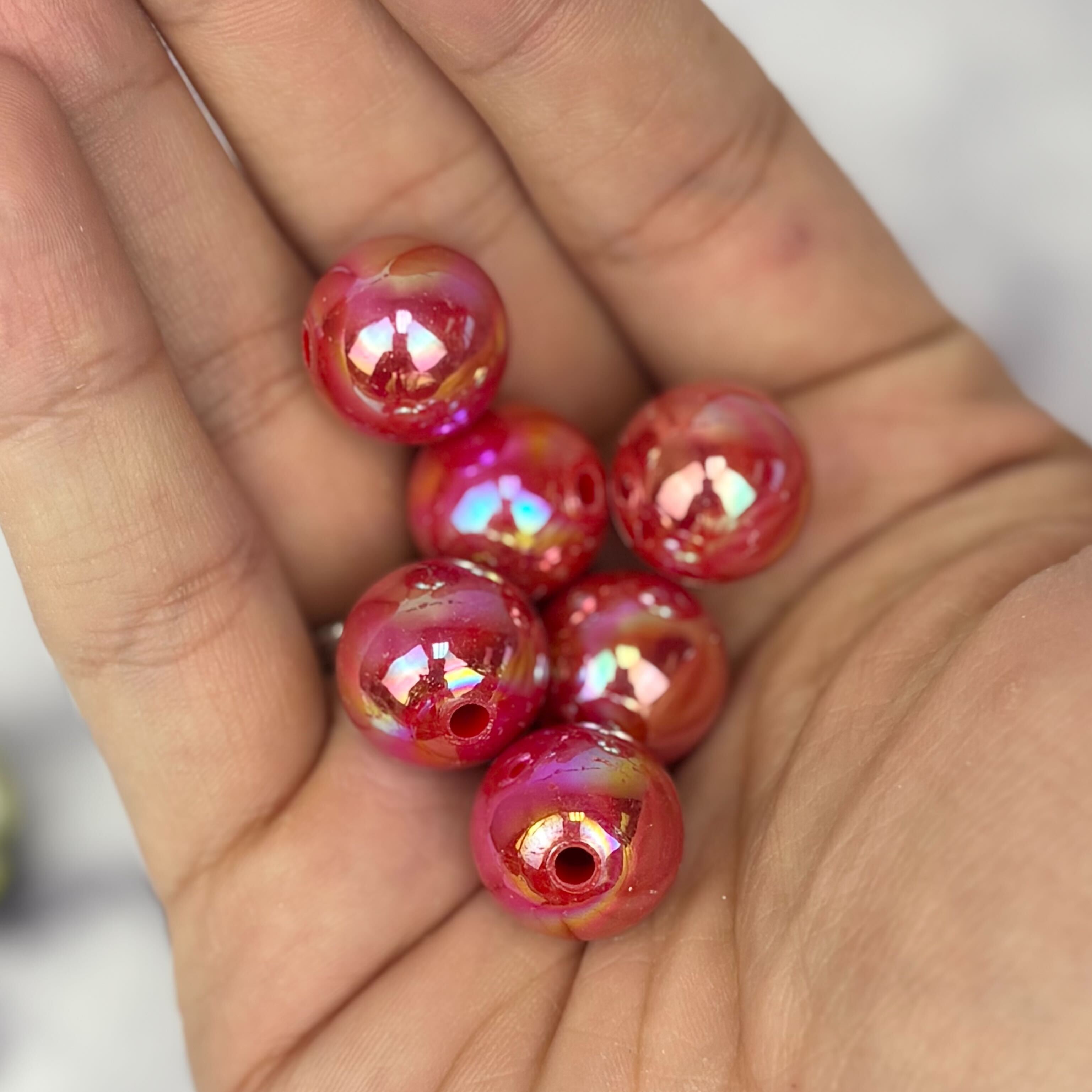 14mm Aura Red Acrylic Bead H85