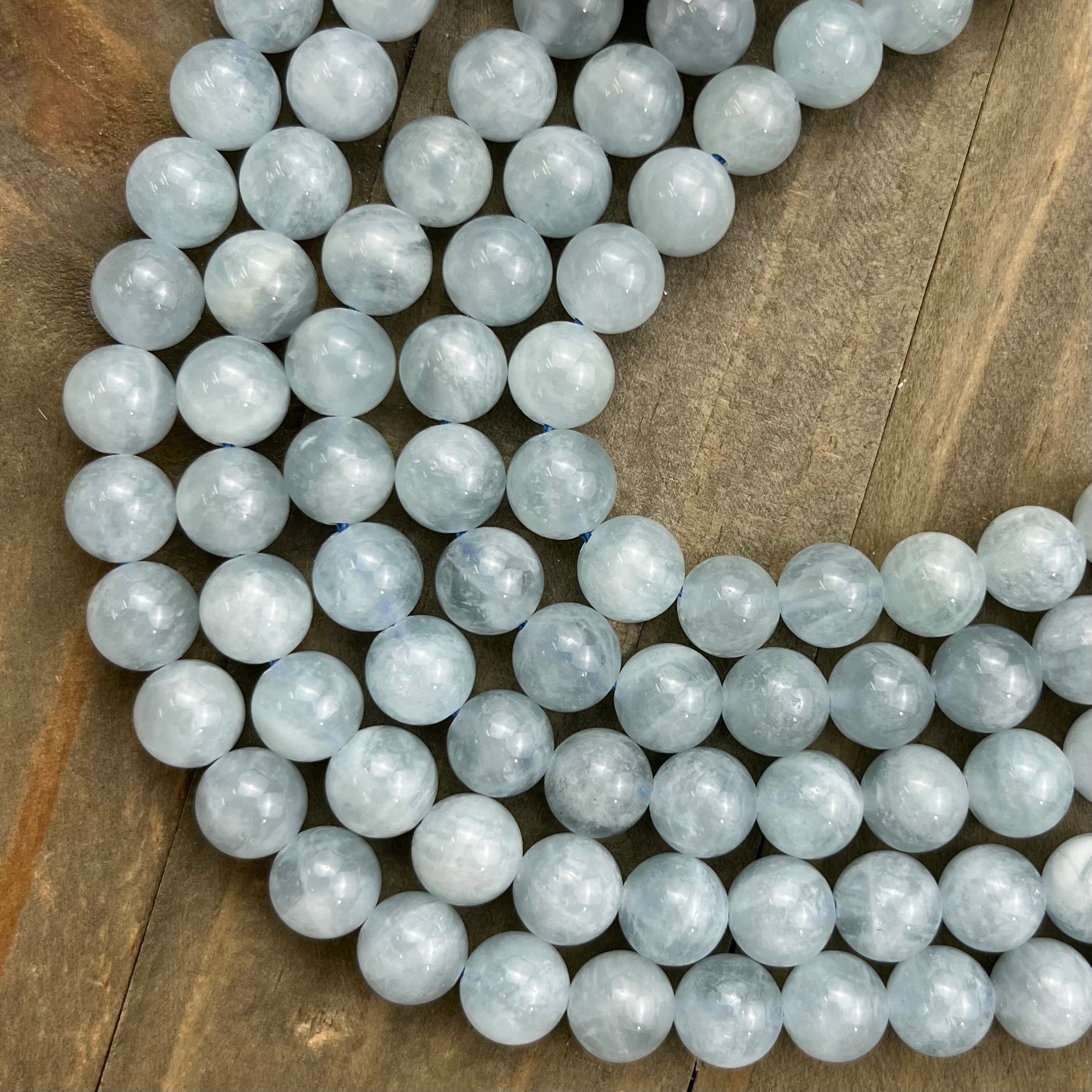 8mm Aquamarine Bead Half Strand T28