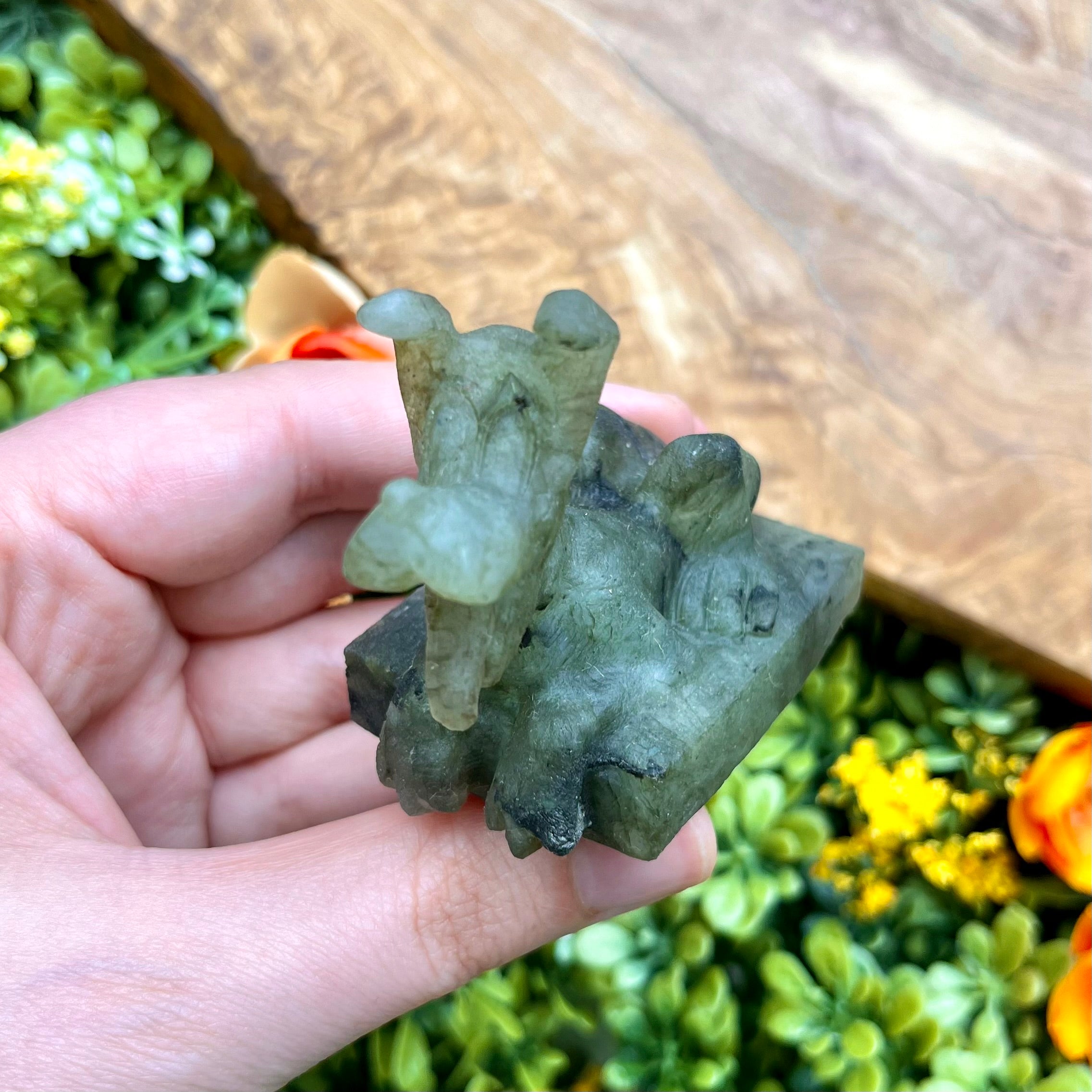 1.75 Inch Labradorite Pluto G56