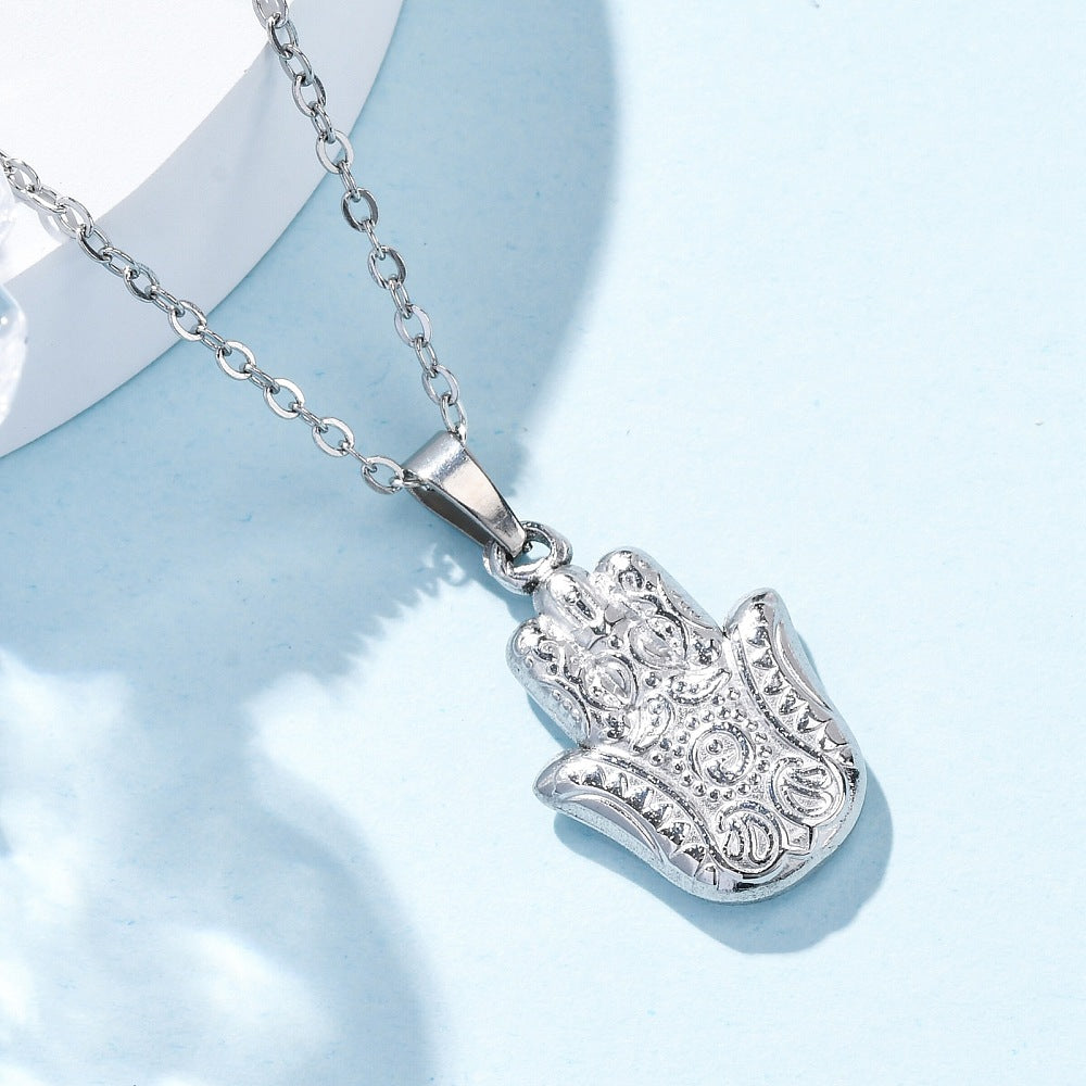 17.8-Inch Stainless Steel Hamsa Hand Pendant Necklace B14