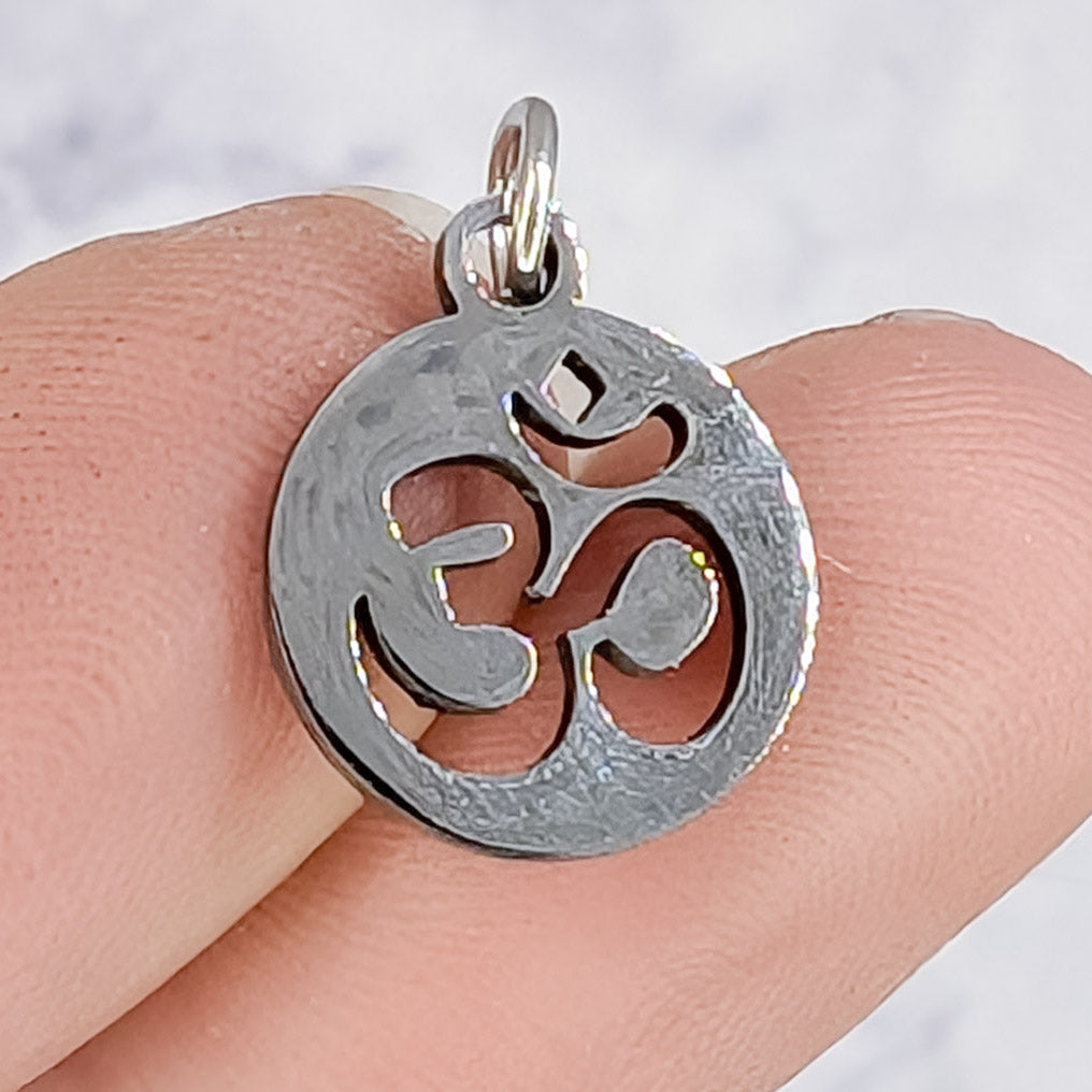 10mm Silver Stainless Steel Ohm Symbol Cutout Charm F2