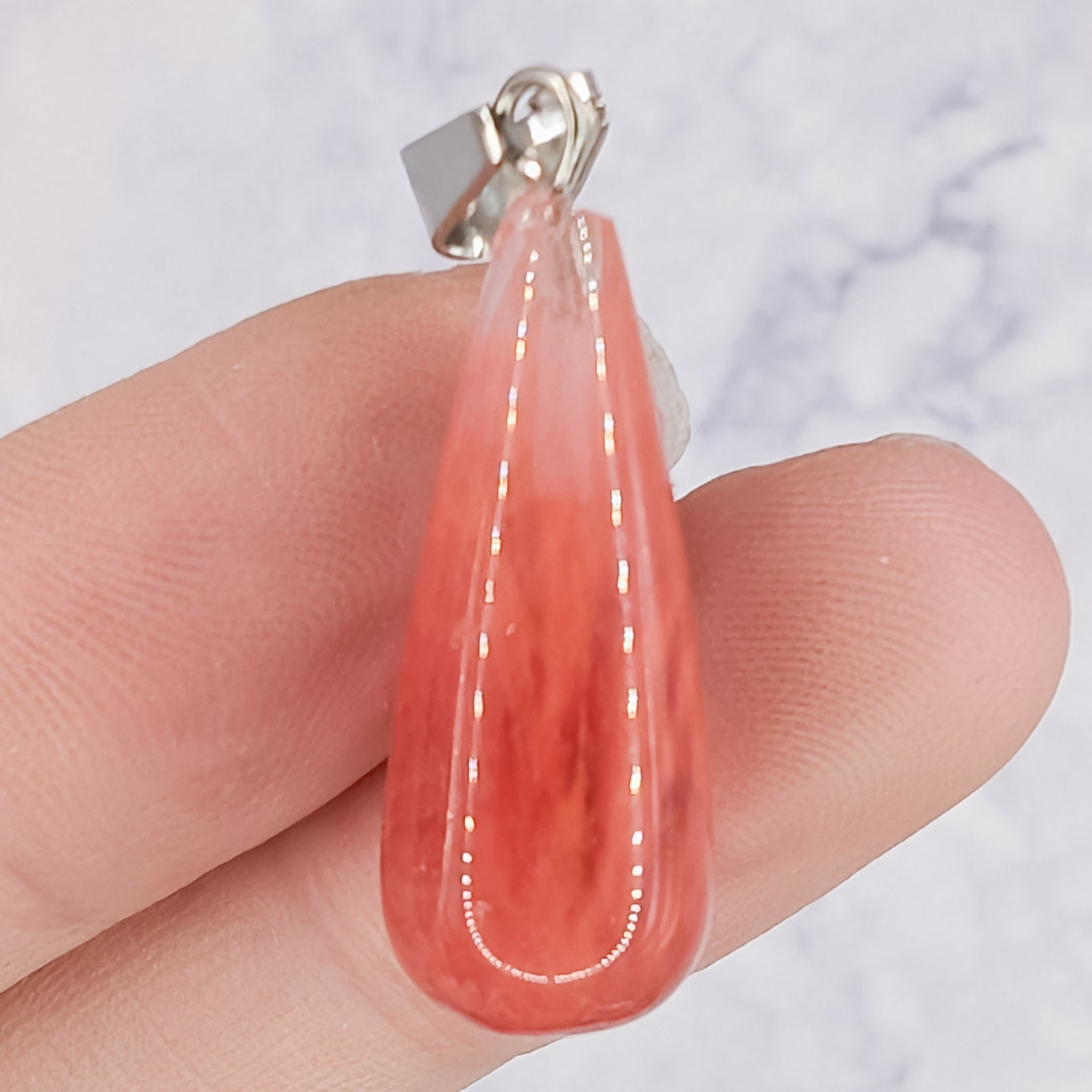 28mm Cherry Quartz Glass Teardrop Pendant X4
