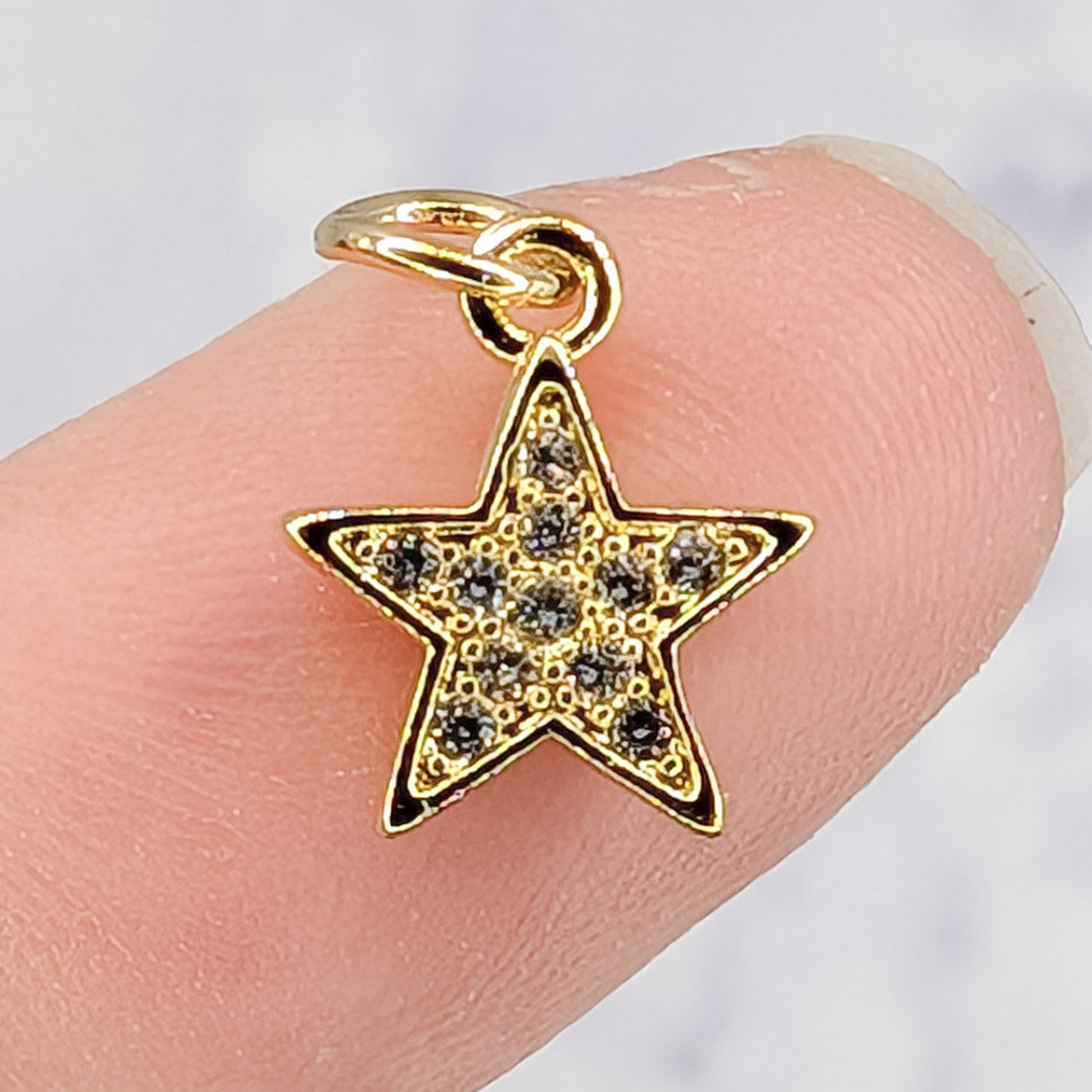 12mm Gold Cubic Zirconia Star Charm Y35