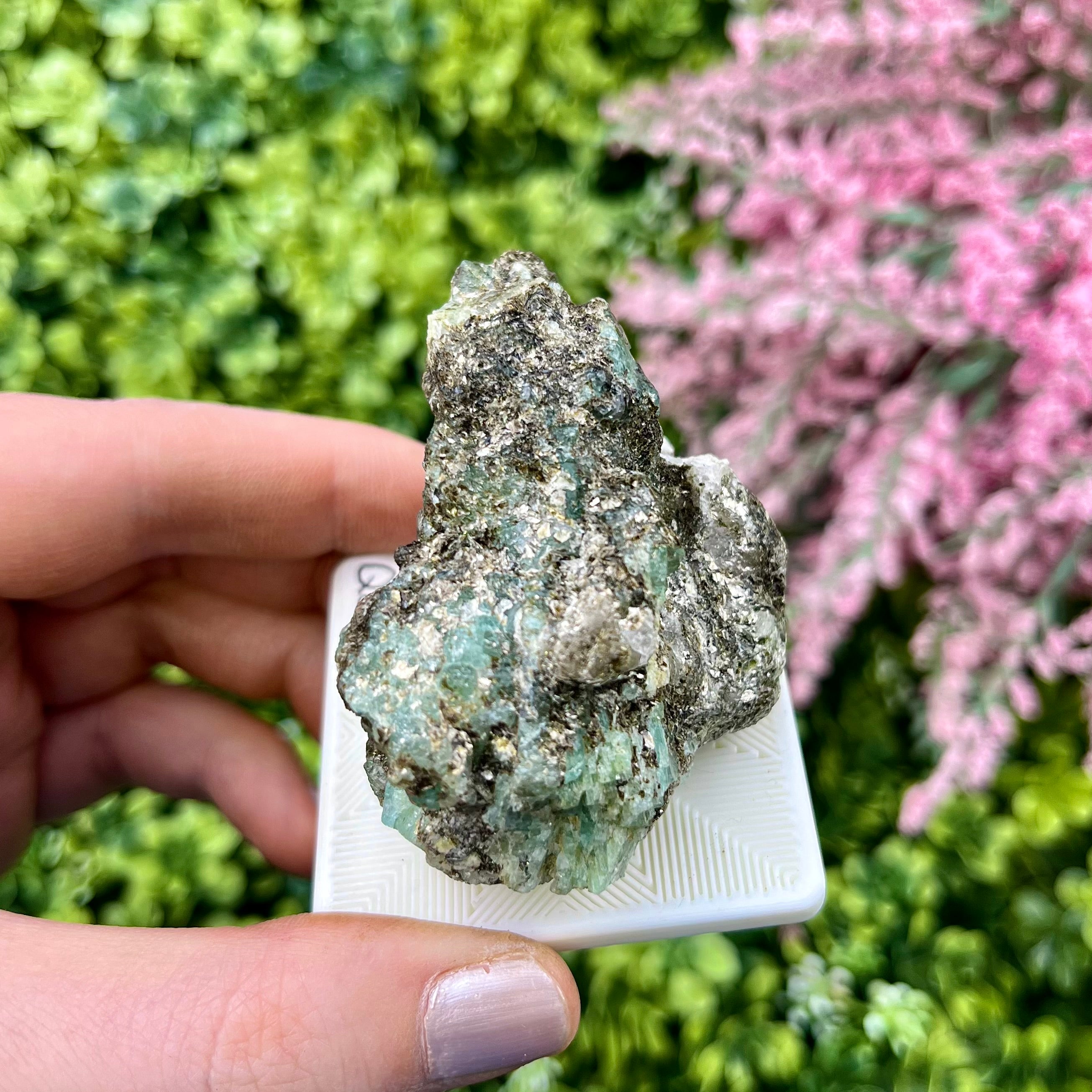 2.25 Inch Emerald Specimen Q215