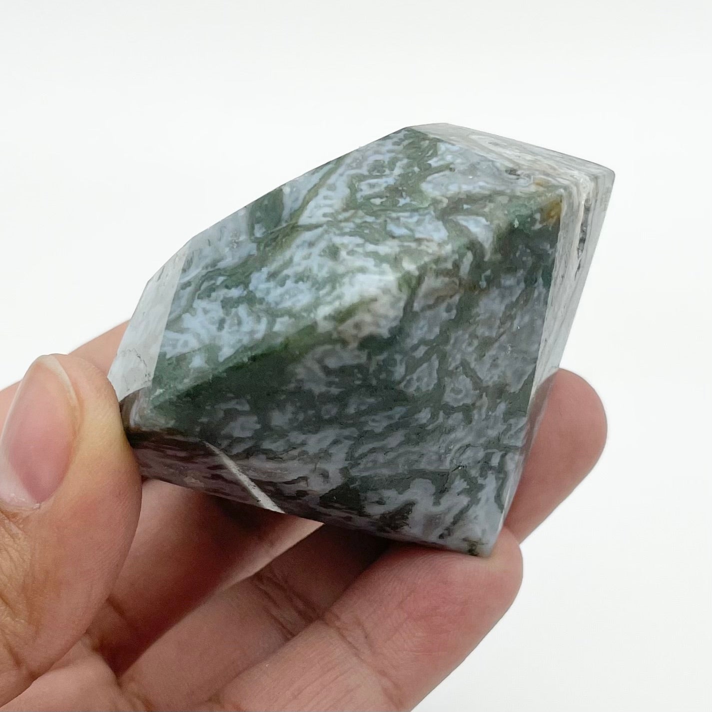1.5 Inch Moss Agate Diamond R99